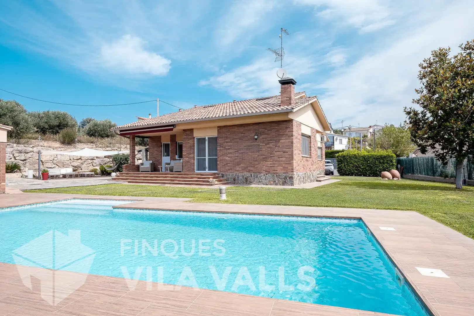 Xalet amb piscina en venda a Carrer c cirerer, imagen 3
