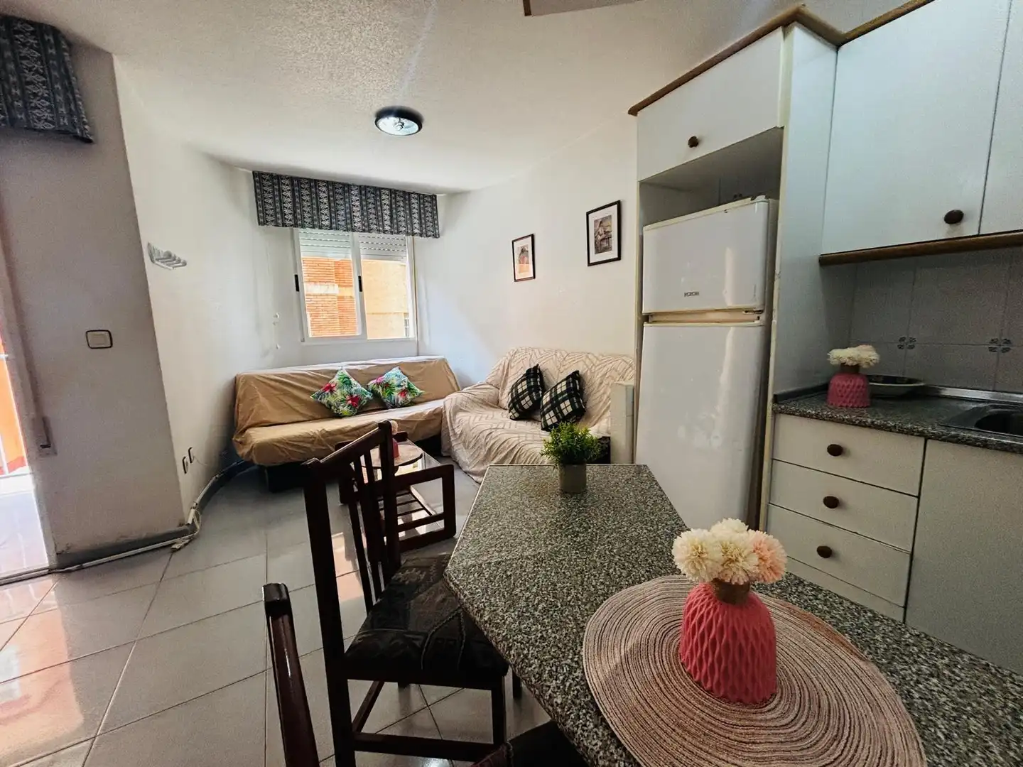 Apartament amb terrassa en venda a Casco Antiguo, imagen 13
