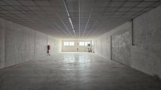 Nave industrial en Alquiler en El Toscar
