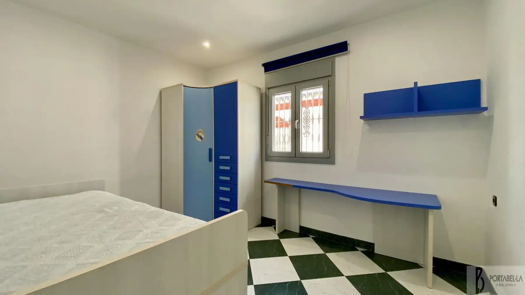 Schlafzimmer von Einfamilien-Reihenhaus zum Verkauf in Espera mit Klimaanlage und Abstellraum