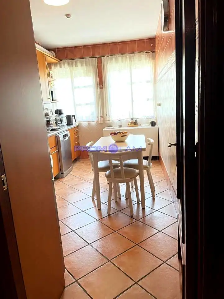 Cocina de Piso en venta en Mairena del Aljarafe con Aire acondicionado y Terraza