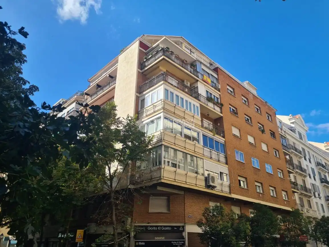 Pis amb ascensor de lloguer a Calle de Padilla, imagen 2