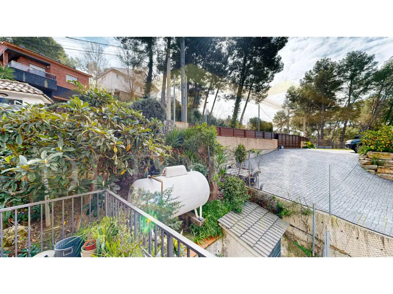 Jardí de Casa o xalet en venda en Corbera de Llobregat amb Aire condicionat, Calefacció i Jardí privat