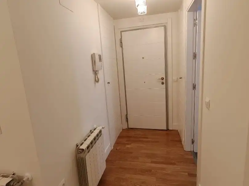 Flat for rent in Madrid  with Air Conditioner, Heating and Private garden
