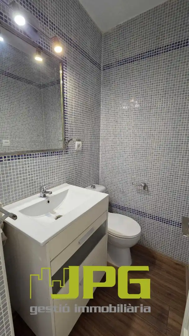 Baño de Piso en venta en Mutxamel con Aire acondicionado, Balcón y Internet