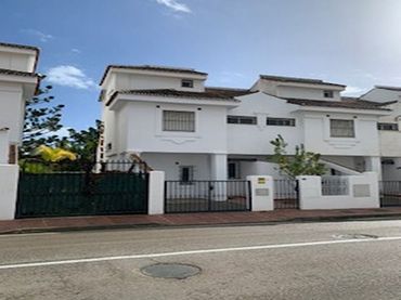 Casa a schiera in vendita a Nueva Andalucía
