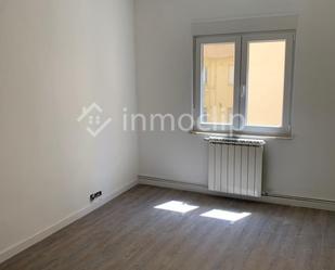 Bedroom of Flat to rent in Salamanca Capital  with Heating