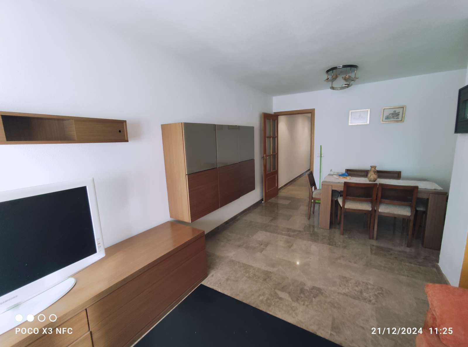 Menjador de Apartament per a compartir en Albal amb Aire condicionat, Calefacció i Terrassa