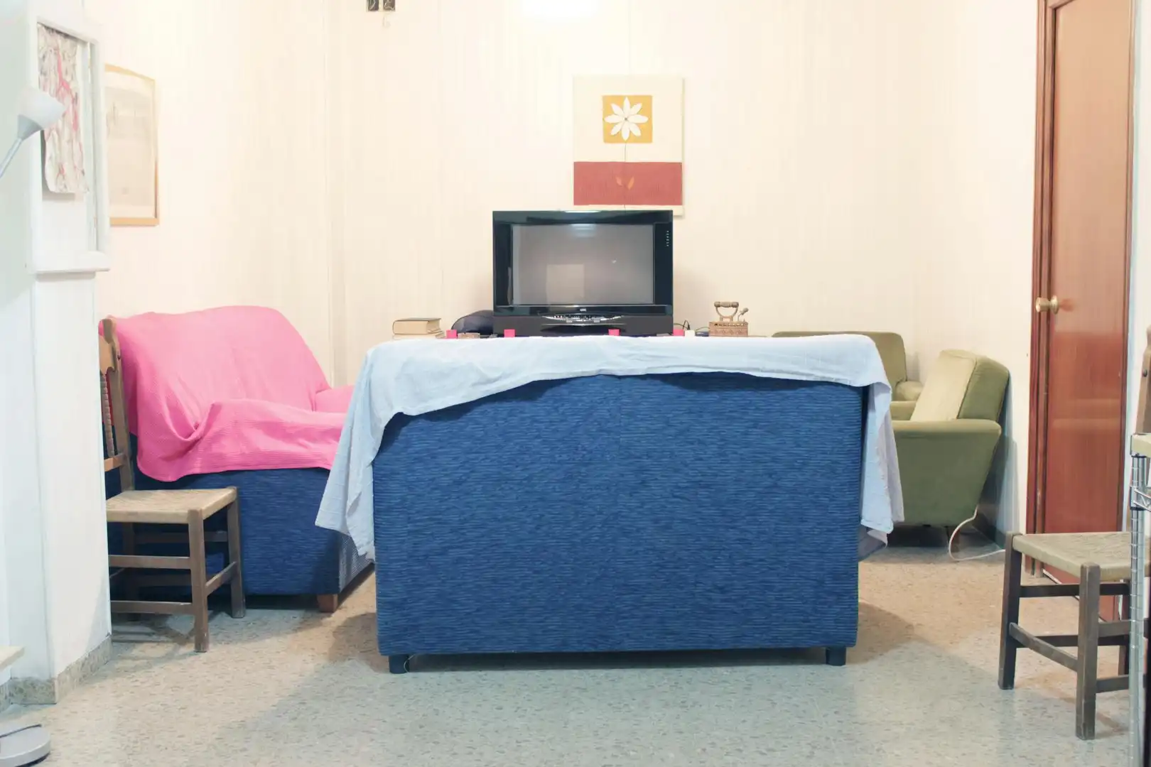 Sala de estar de Piso para compartir en Sevilla con Amueblado, Lavadora y Internet