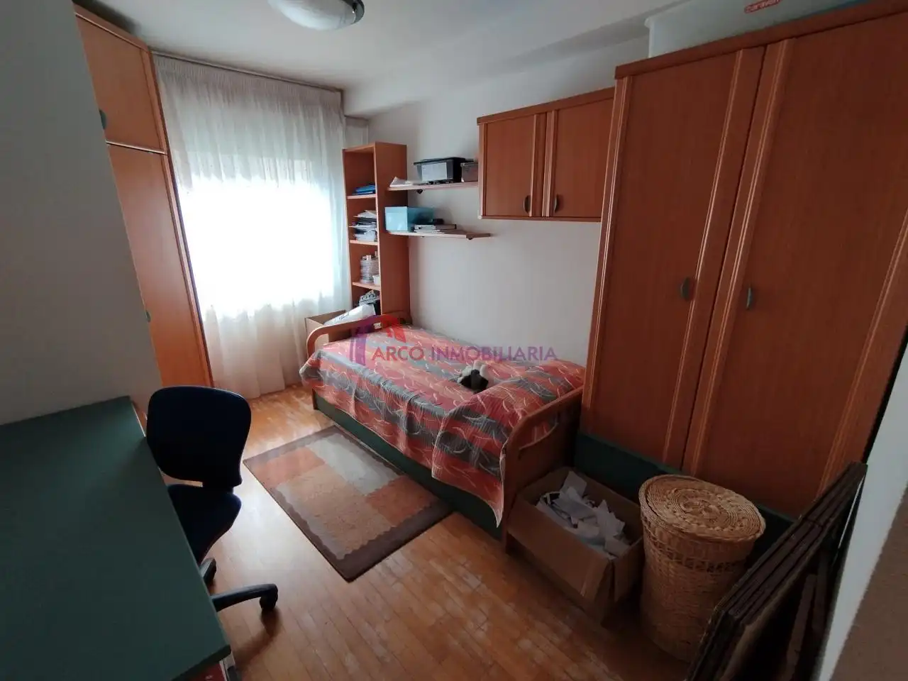 Schlafzimmer von Wohnungen zum Verkauf in Burgos mit Heizung, Parkett und Abstellraum