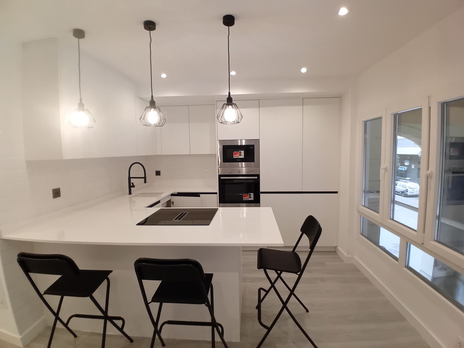 Kitchen of Flat to rent in Gijón   with Heating and Storage room