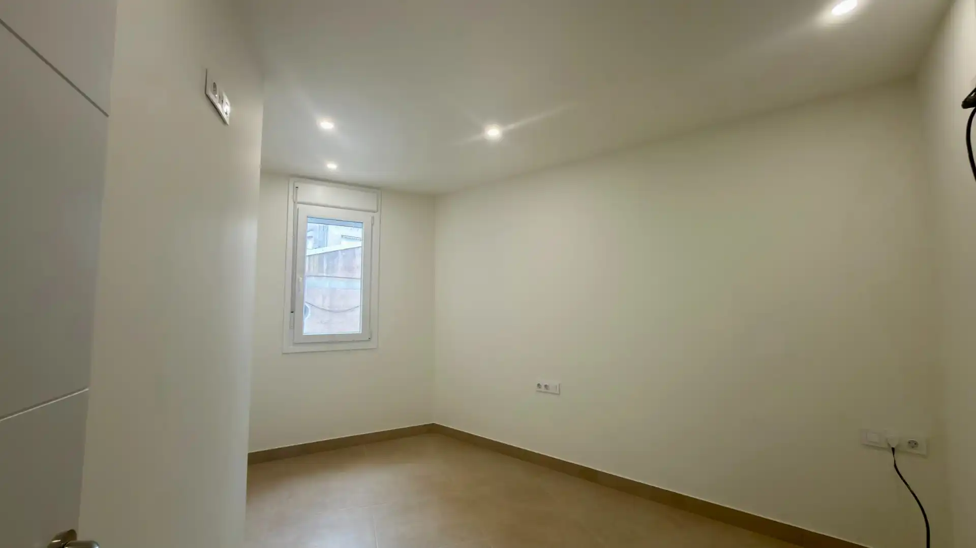 Wohnung mit Terrasse zum Verkauf in Carrer de l'Autonomia, imagen 11