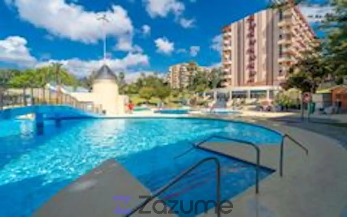Swimming pool of Study for rent in Benalmádena  with Air Conditioner, Heating and Terrace