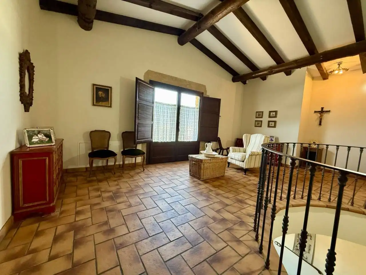 Sala d'estar de Casa o xalet en venda en Montornès del Vallès amb Calefacció, Jardí privat i Terrassa