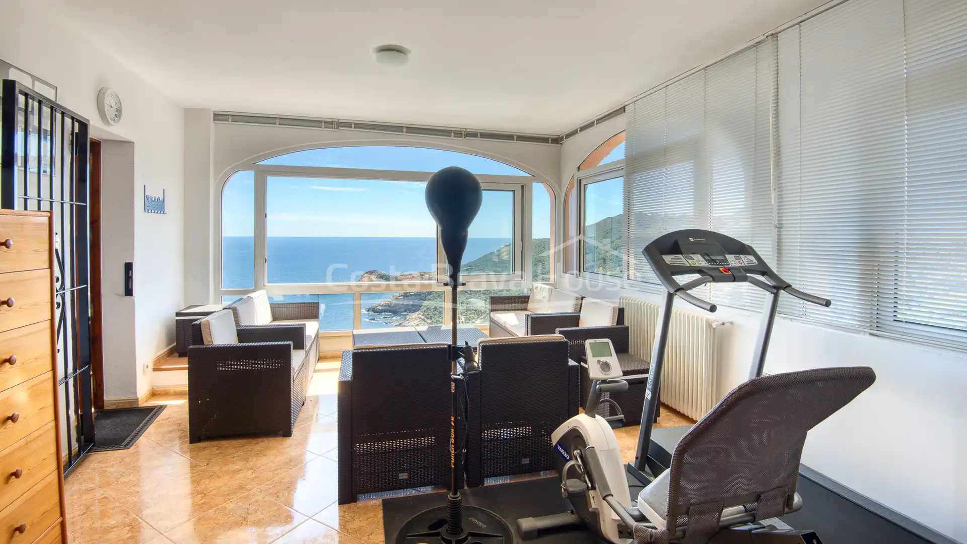 Sala d'estar de Casa o xalet en venda en Begur amb Calefacció, Jardí privat i Terrassa