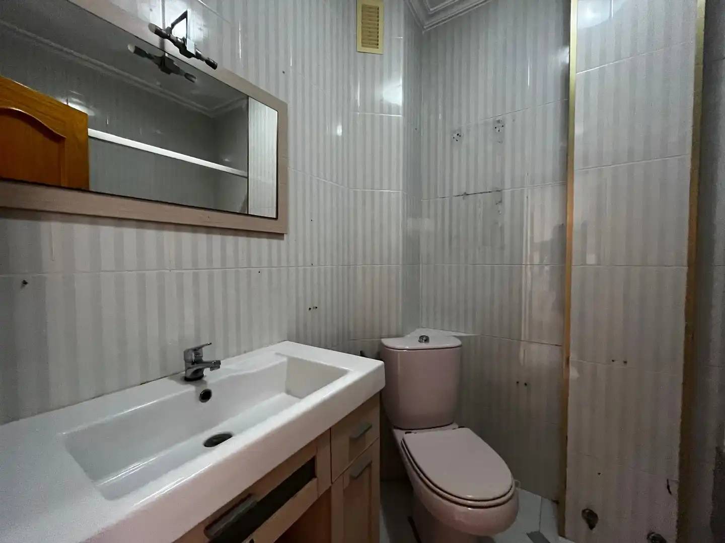 Bathroom of Flat for sale in Murcia  with Air Conditioner, Terrace and Furnished