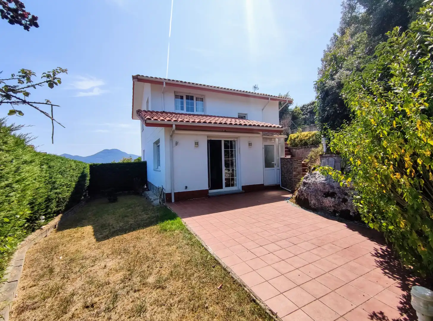 Villa mit Terrasse zum Verkauf in Camino del Cueto 11, imagen 2