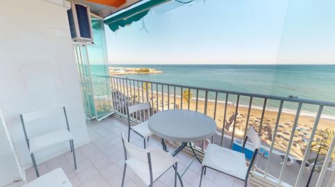 Foto 2 de Piso de alquiler en Maritimo Rey de España, Puerto Deportivo, Fuengirola