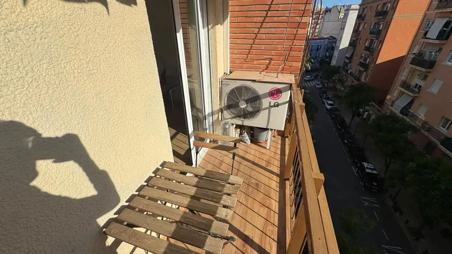 Terrassa de Pis de lloguer en Valencia amb Aire condicionat, Moblat i Balcó