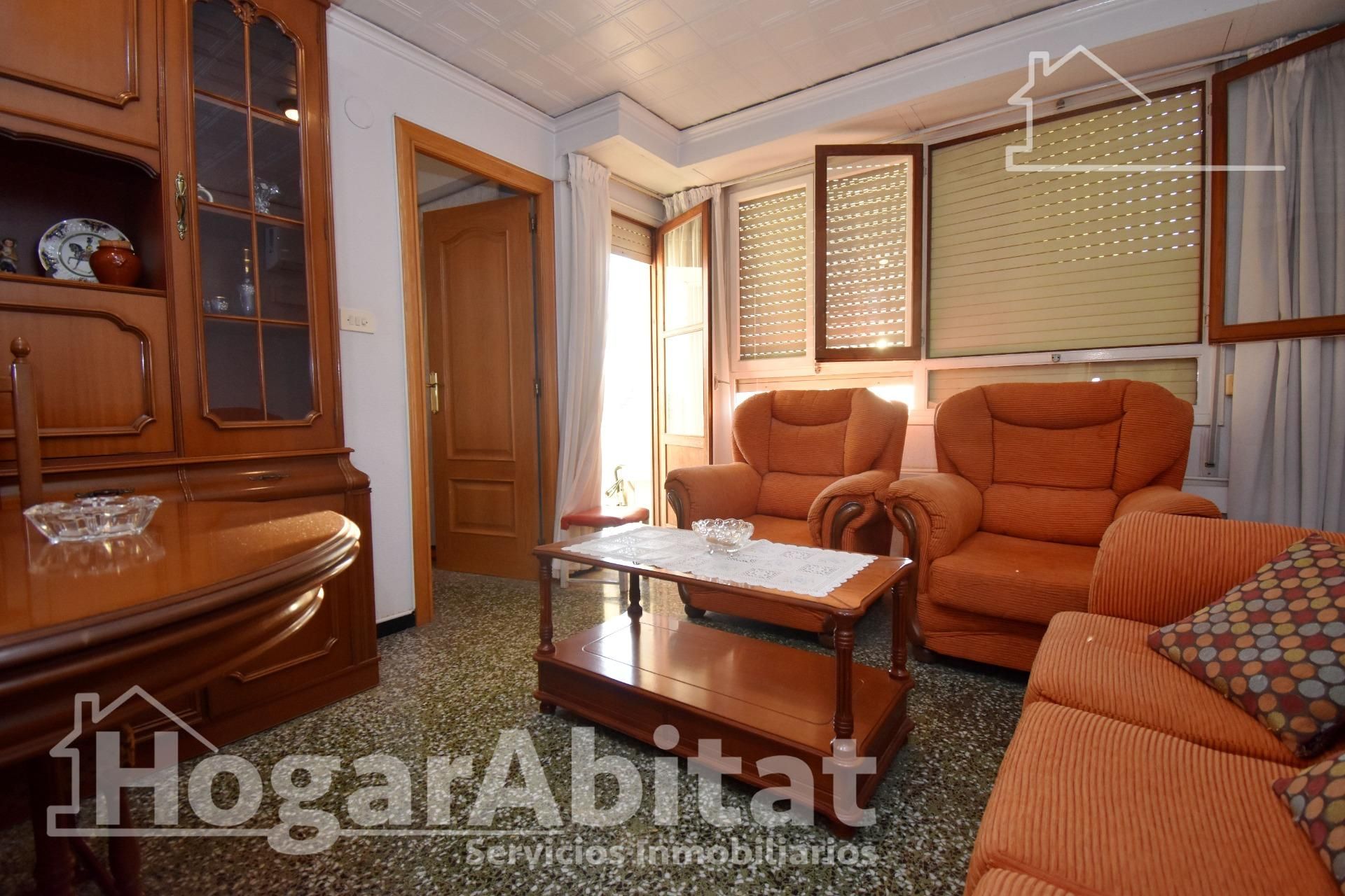 Living room of Flat for sale in Castellón de la Plana / Castelló de la Plana  with Air Conditioner and Balcony