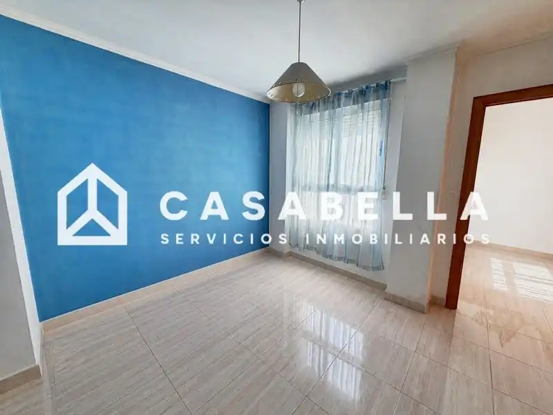 Bedroom of Flat for sale in Valencia