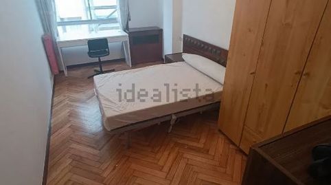 Foto 3 de Piso en venta en Rúa de Santiago de Chile, Ensanche - Sar, Santiago de Compostela