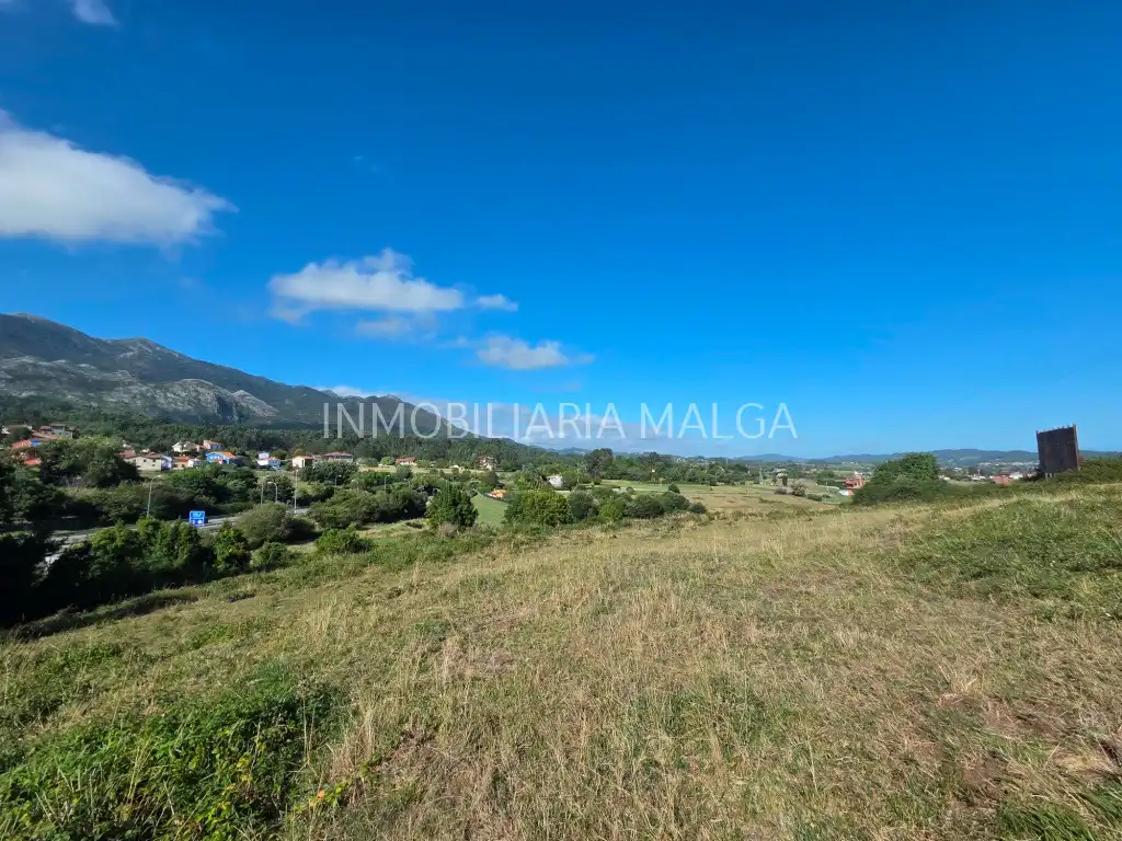 Residencial en venda en Caravia