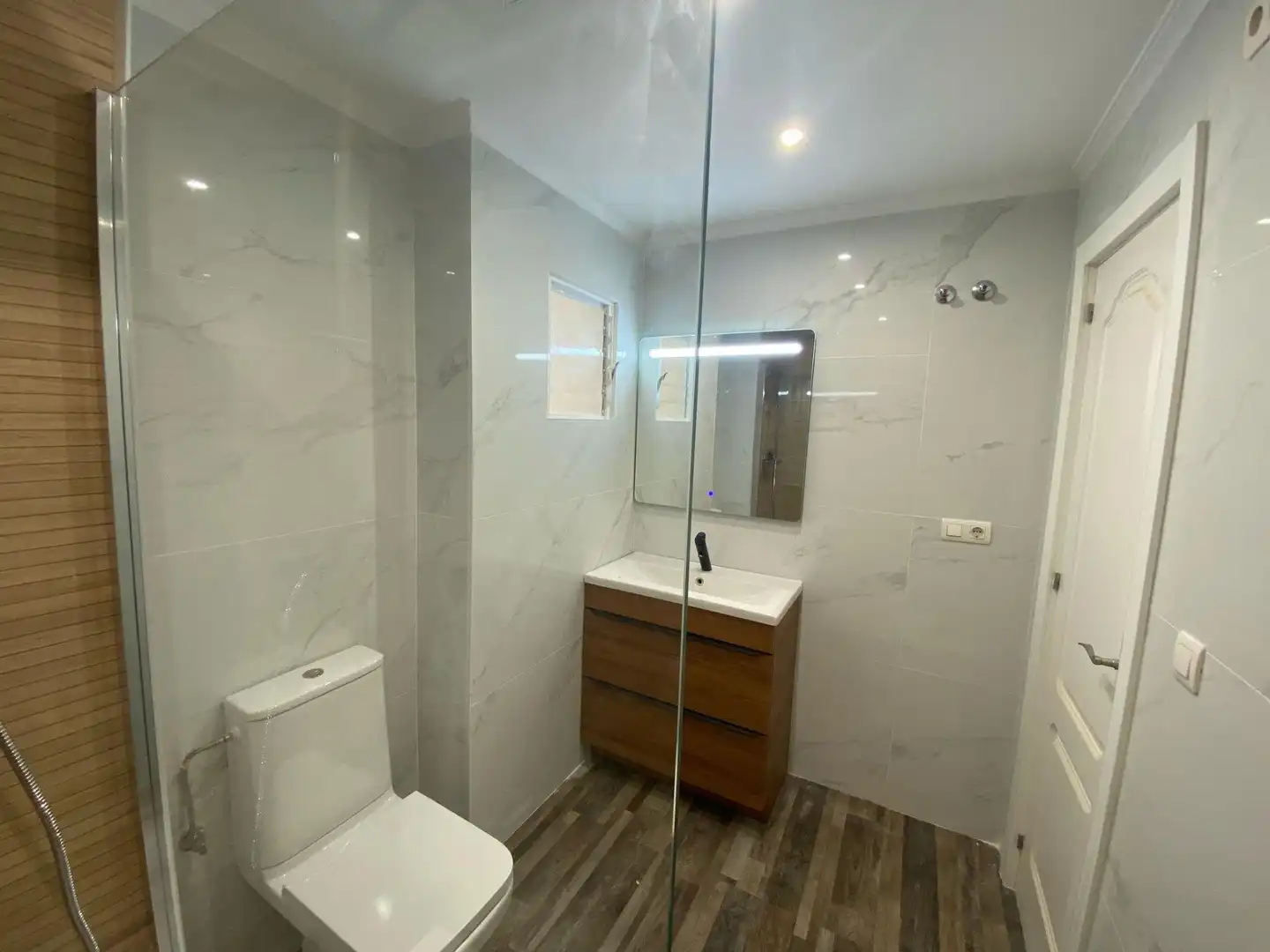 Apartamento con piscina en venta en N/A, imagen 24