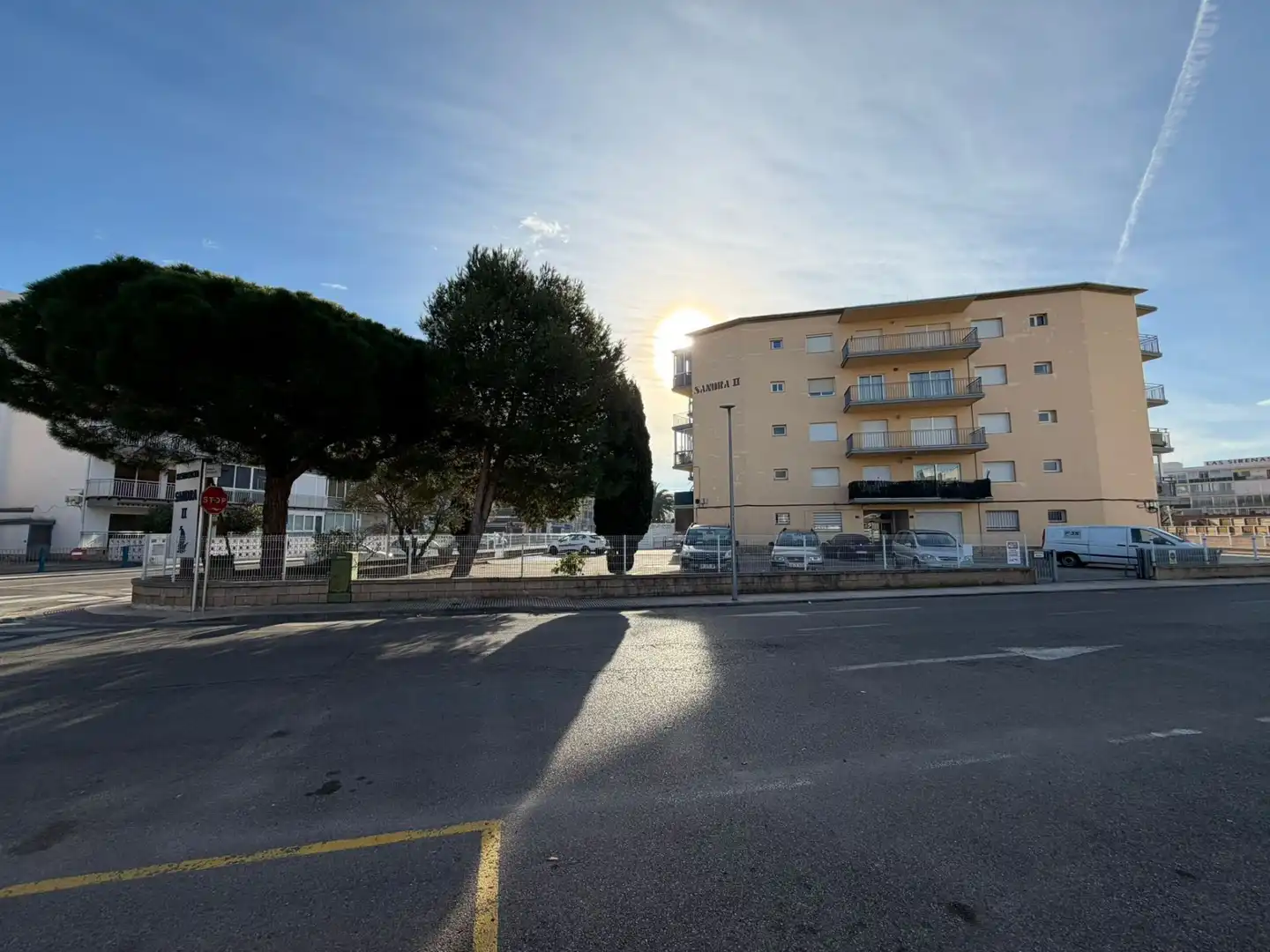 Exterior view of Apartments for sale in Roses  with Air Conditioner, Heating and Terrace