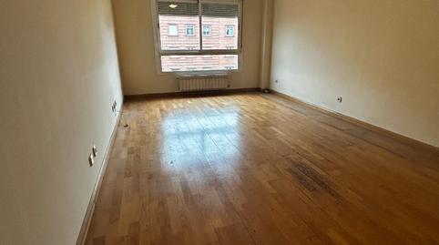 Foto 5 de Pis de lloguer a Palos de Moguer, Madrid