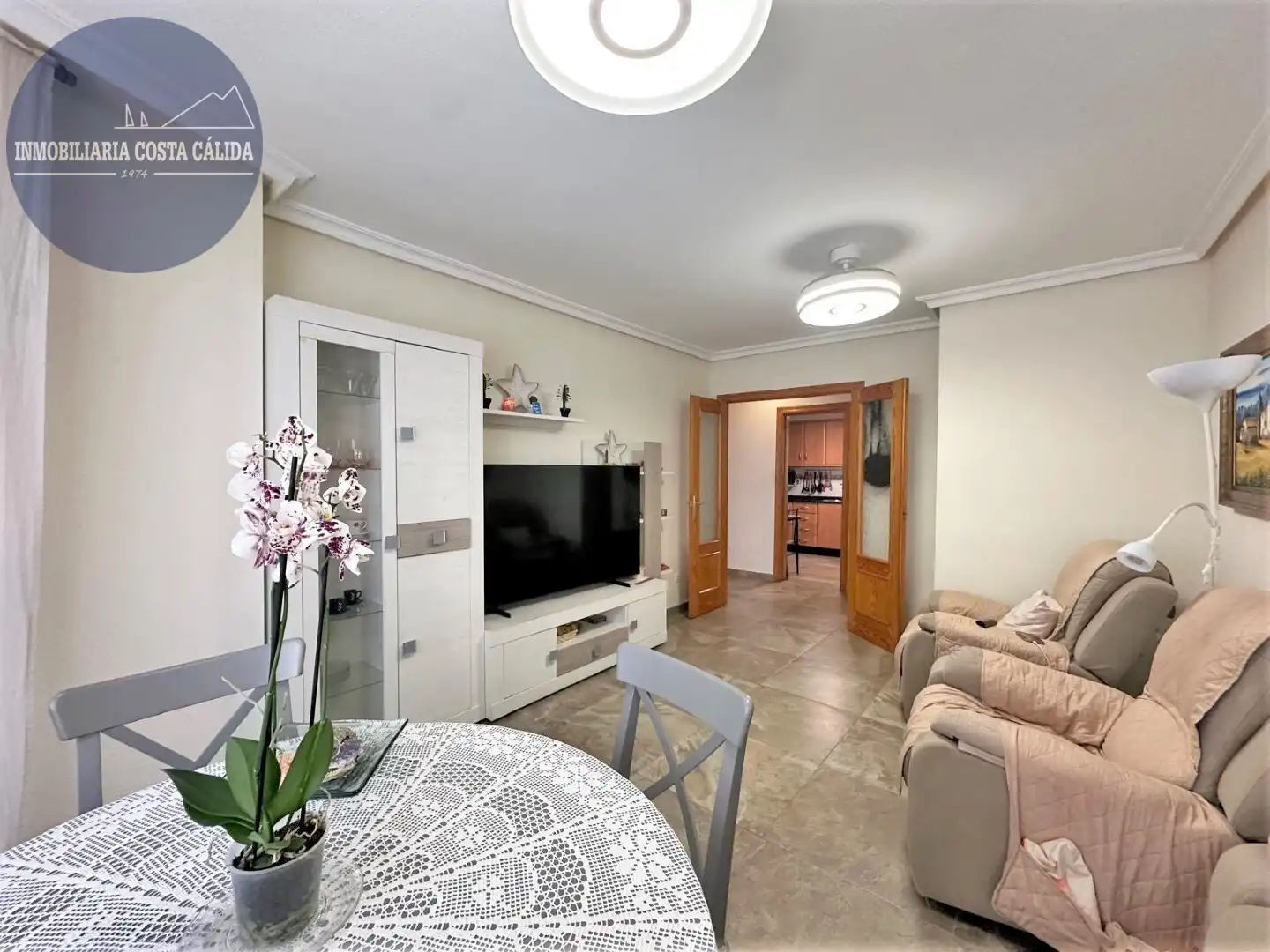 Wohnzimmer von Wohnung zum Verkauf in Águilas mit Balkon