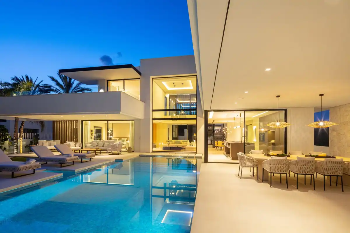 Villa mit Pool zum Verkauf in Nueva Andalucía, imagen 26