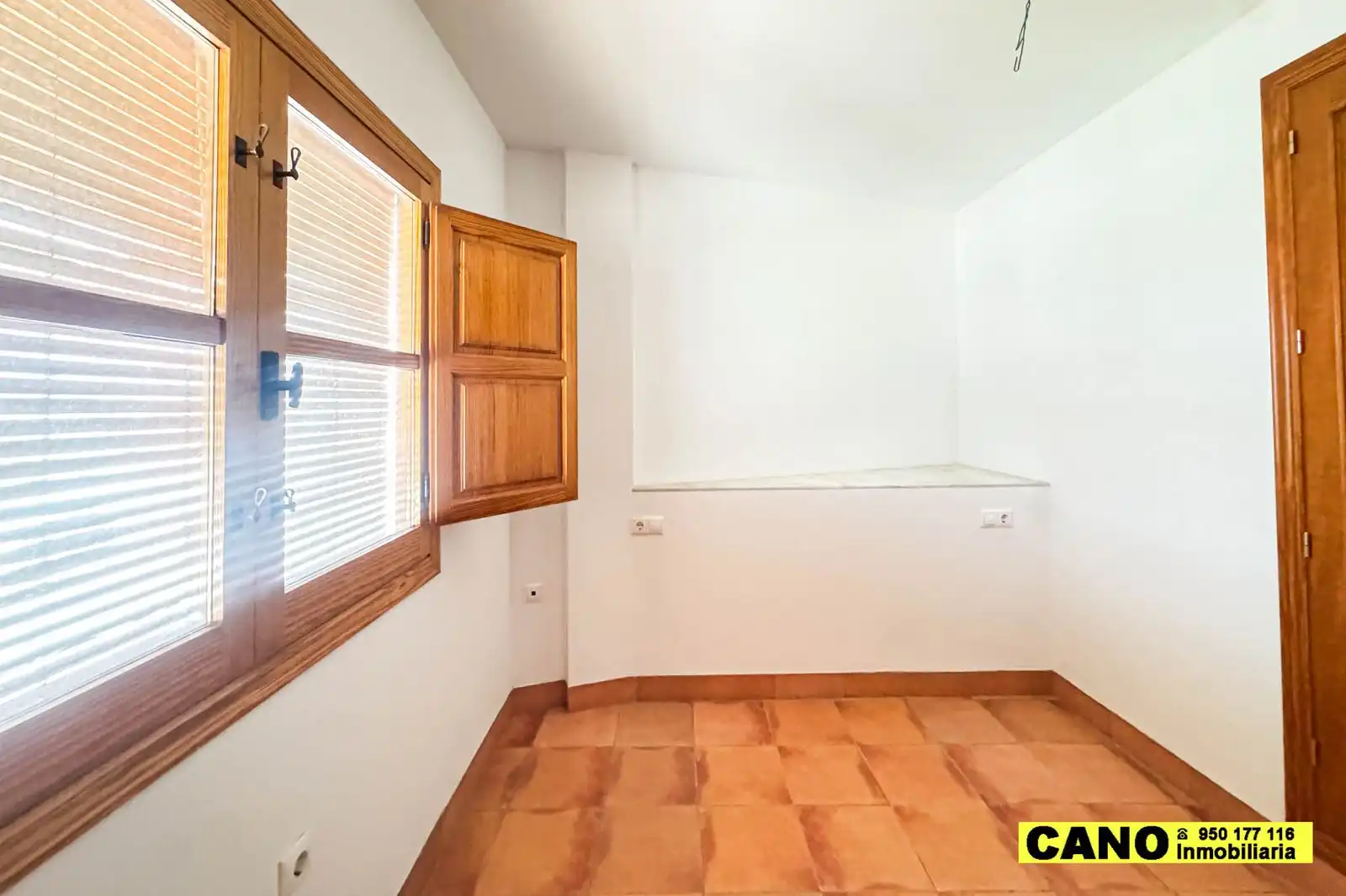 Vista exterior de Piso en venta en Lucainena de las Torres con Terraza