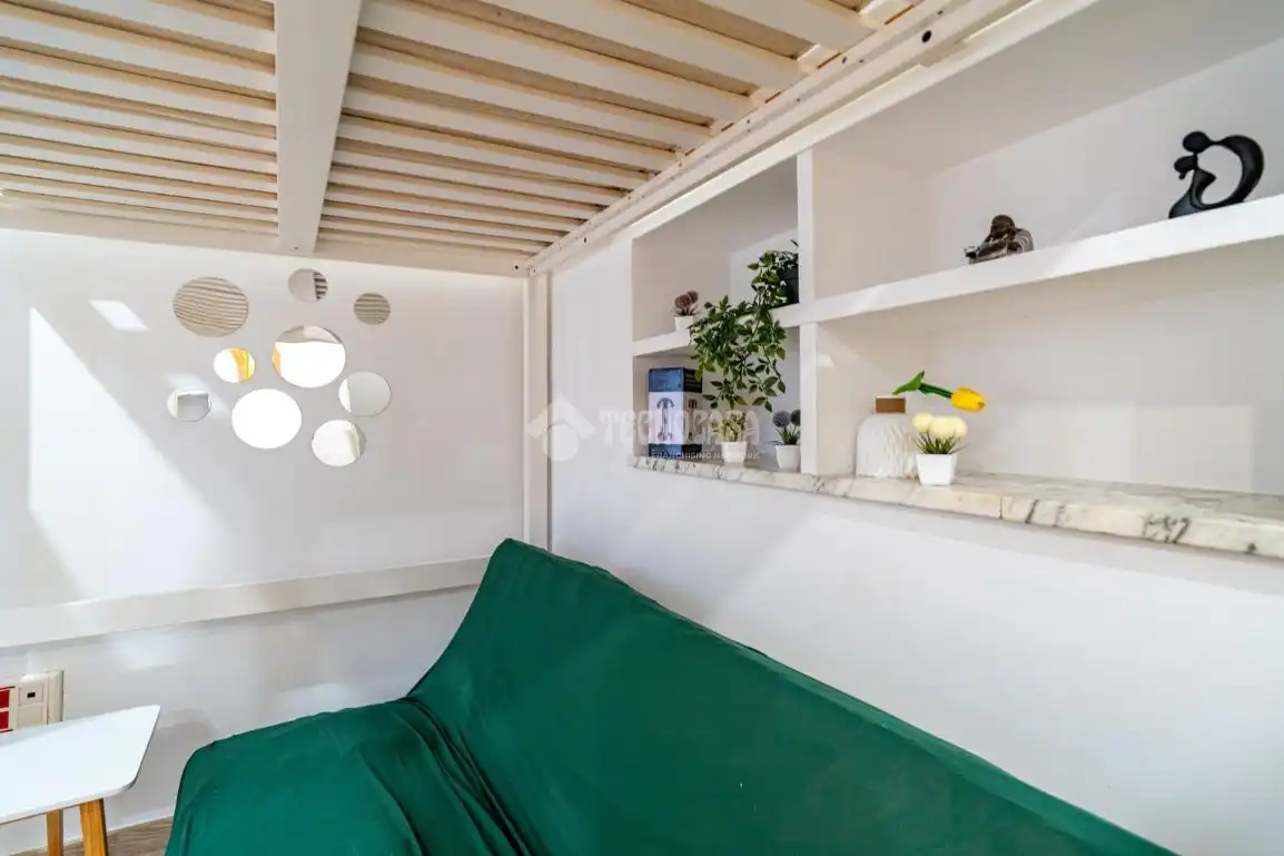 Habitación de Estudio en venta en Granada con Aire acondicionado