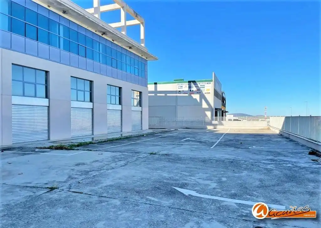 Nau industrial en venda a Zona de la Vega, imagen 16