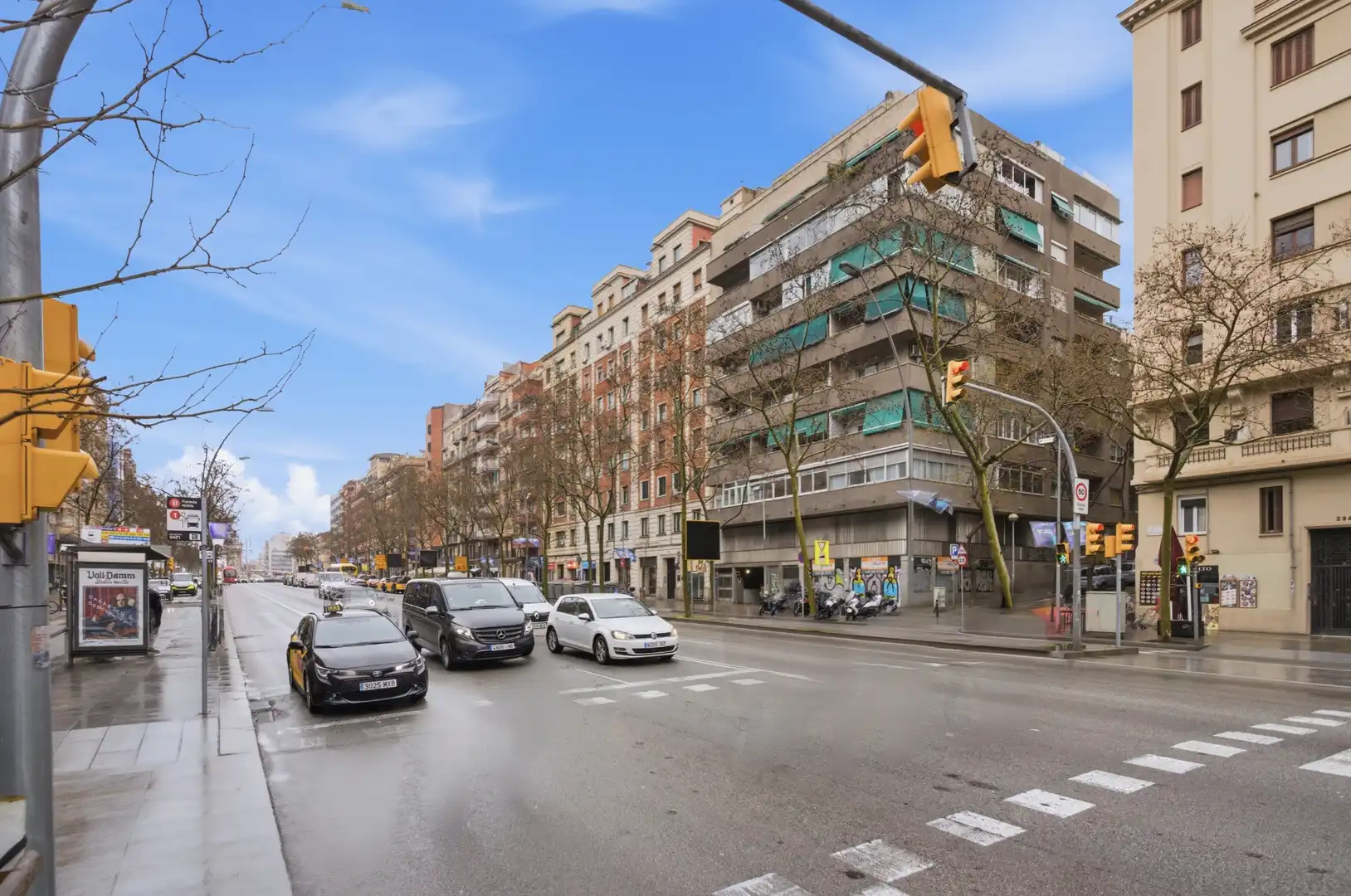 Vista exterior de Ático en venta en Barcelona con Calefacción, Terraza y Domótica