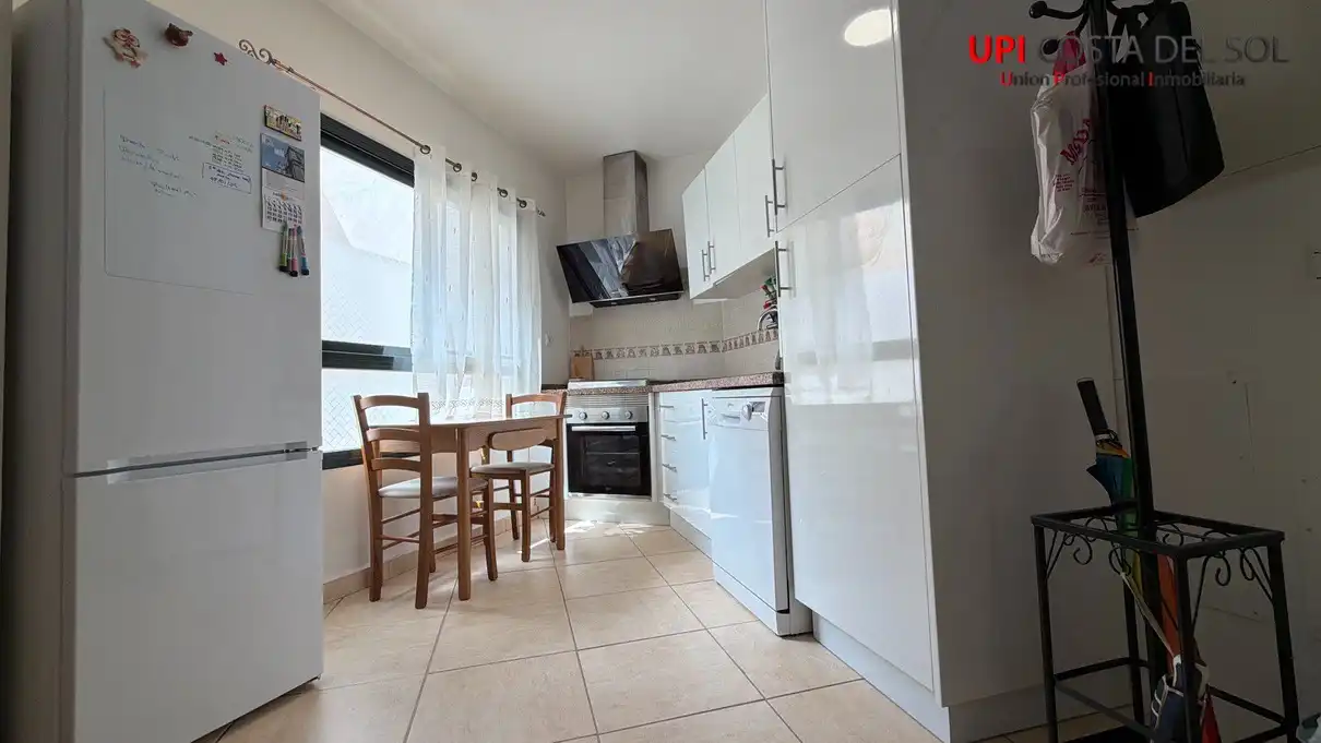 Cocina de Piso en venta en Torremolinos con Aire acondicionado, Calefacción y Amueblado
