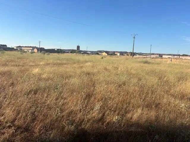 Residential zum Verkauf in Alcazarén