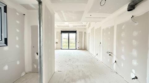 Foto 2 de Dúplex en venda a Carrer Nou, 26, L'Esquirol, Barcelona