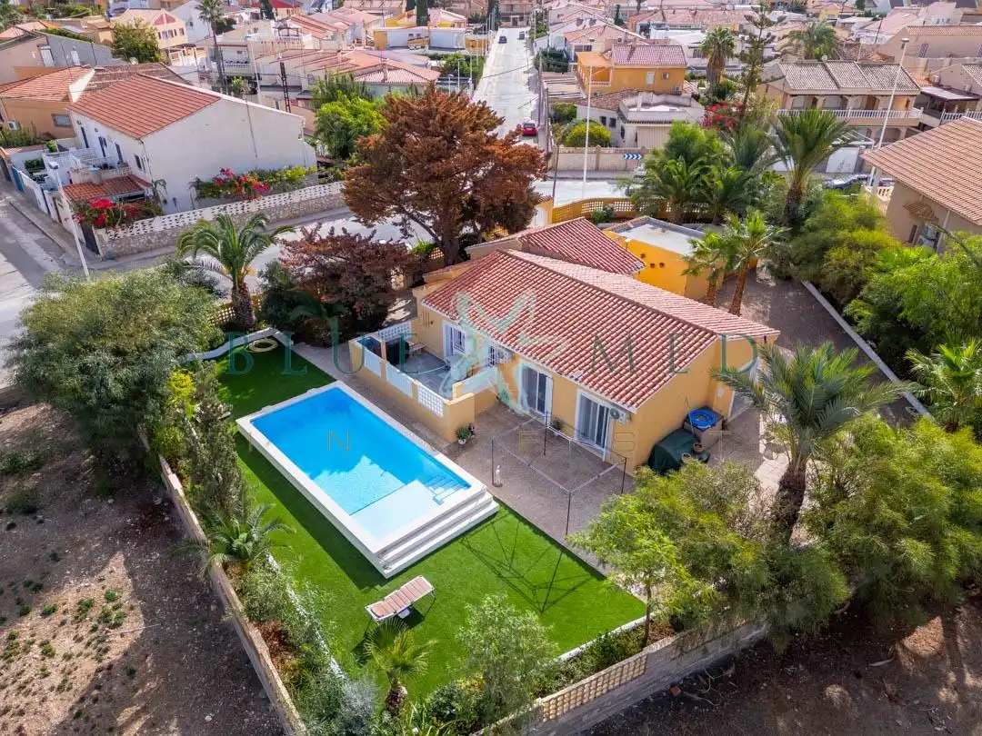Vista exterior de Casa o xalet en venda en Puerto de Mazarrón