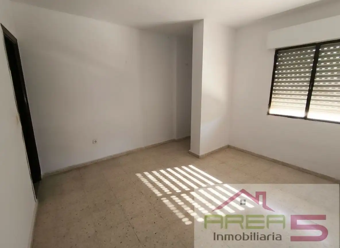 Piso en venta en Montijo