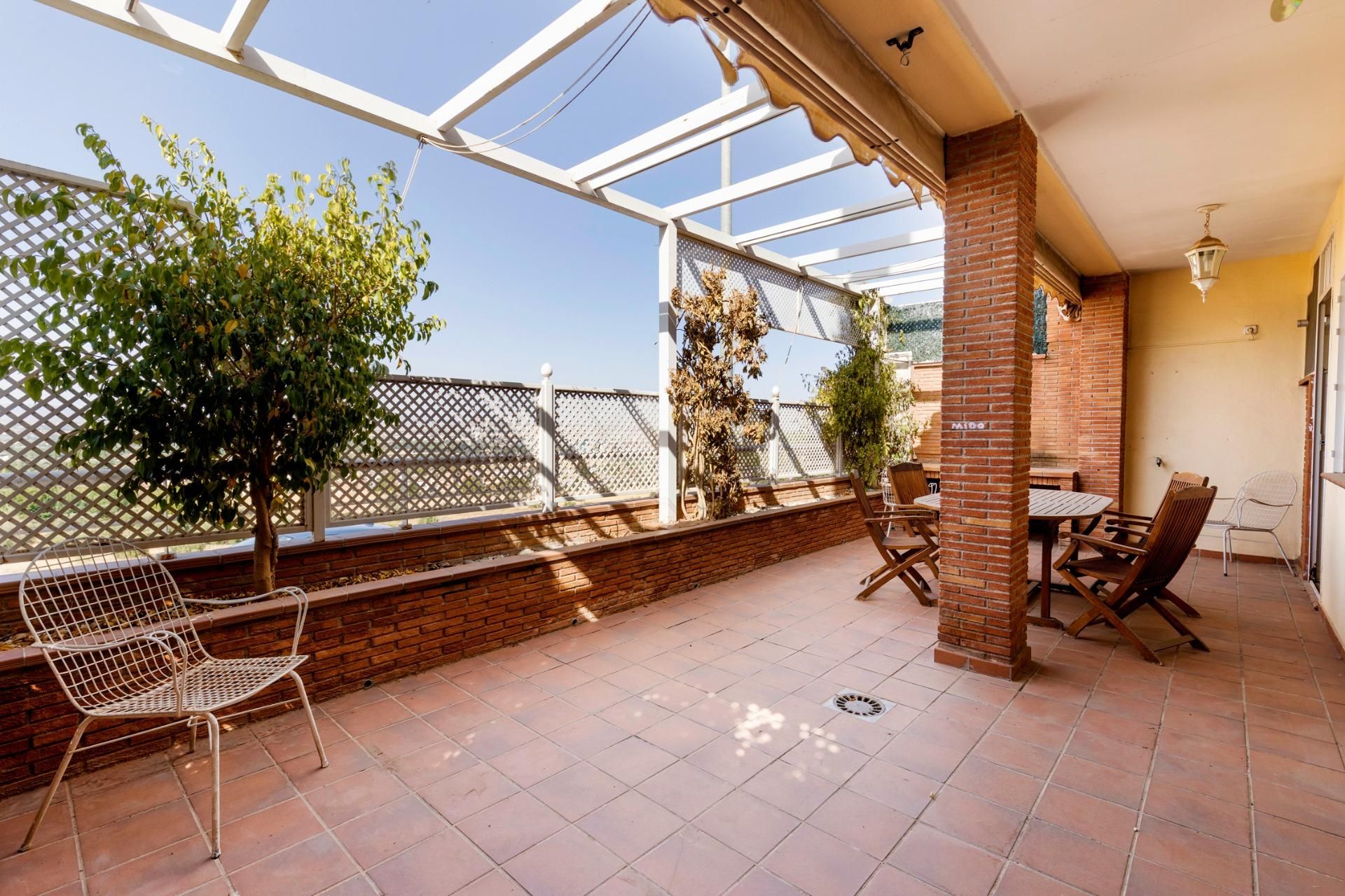 Terrace of Single-family semi-detached for sale in  Granada Capital  with Air Conditioner, Heating and Terrace