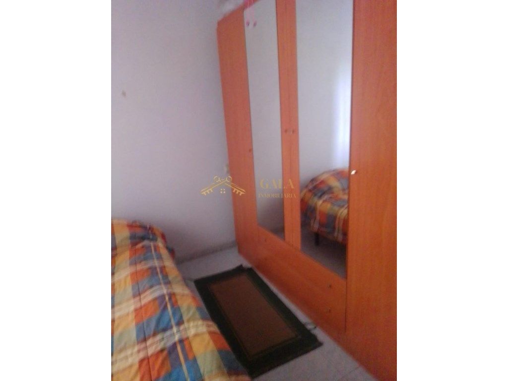 Bedroom of Flat for sale in Coria