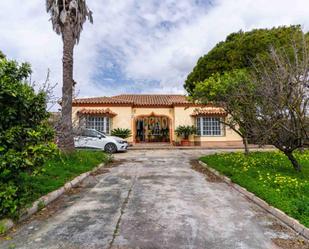 Exterior view of Country house for sale in Chiclana de la Frontera