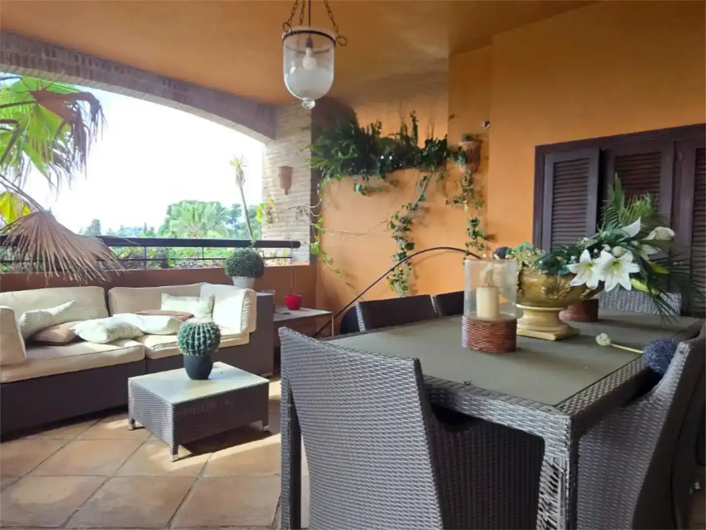 Terrassa de Apartament en venda en Marbella amb Aire condicionat i Piscina