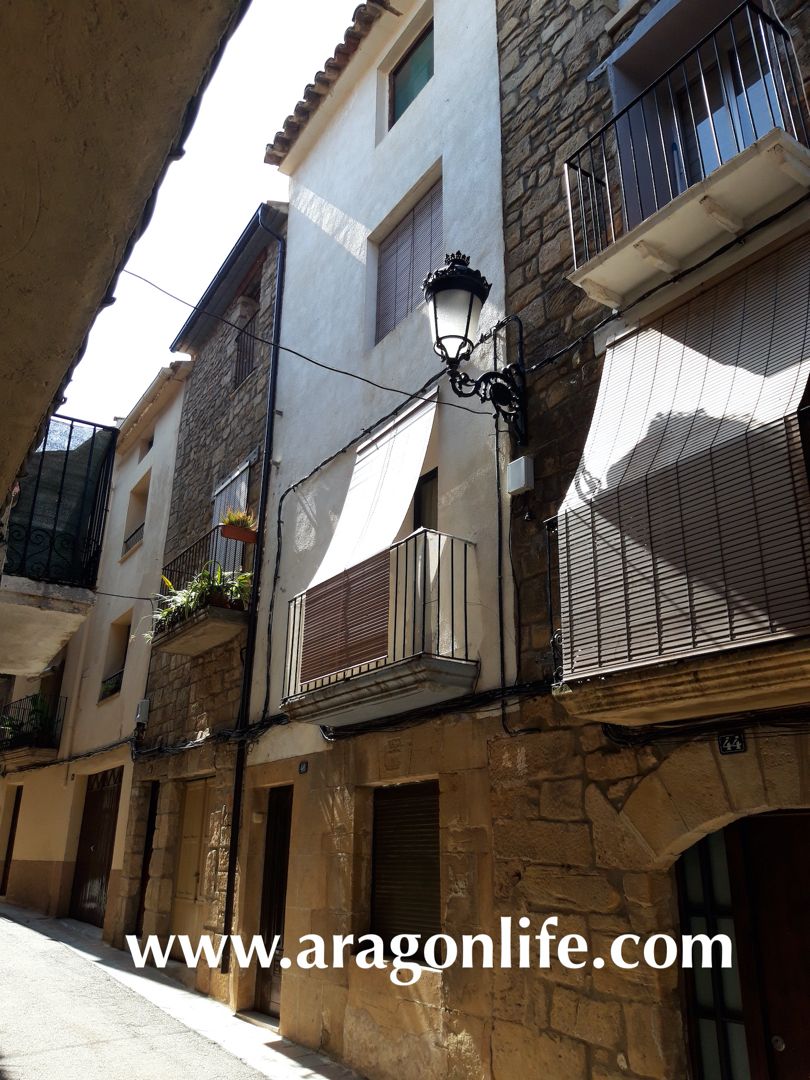 Terrassa de Casa o xalet en venda en Maella amb Moblat, Forn i Rentadora