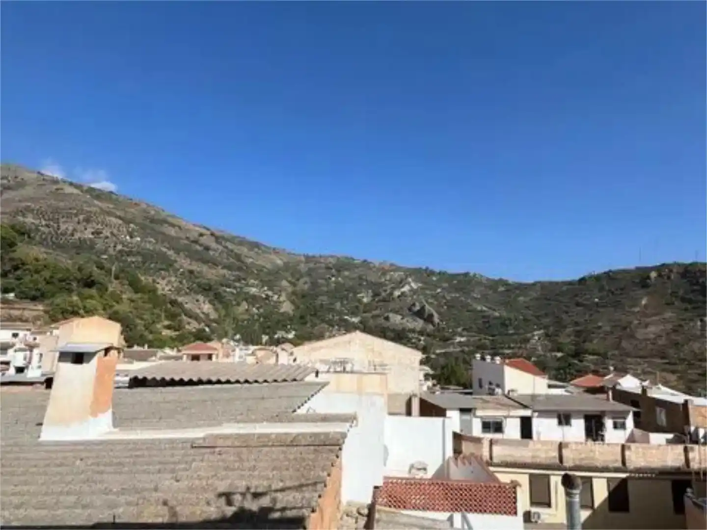 Vista exterior de Piso en venta en Lanjarón con Trastero y Balcón