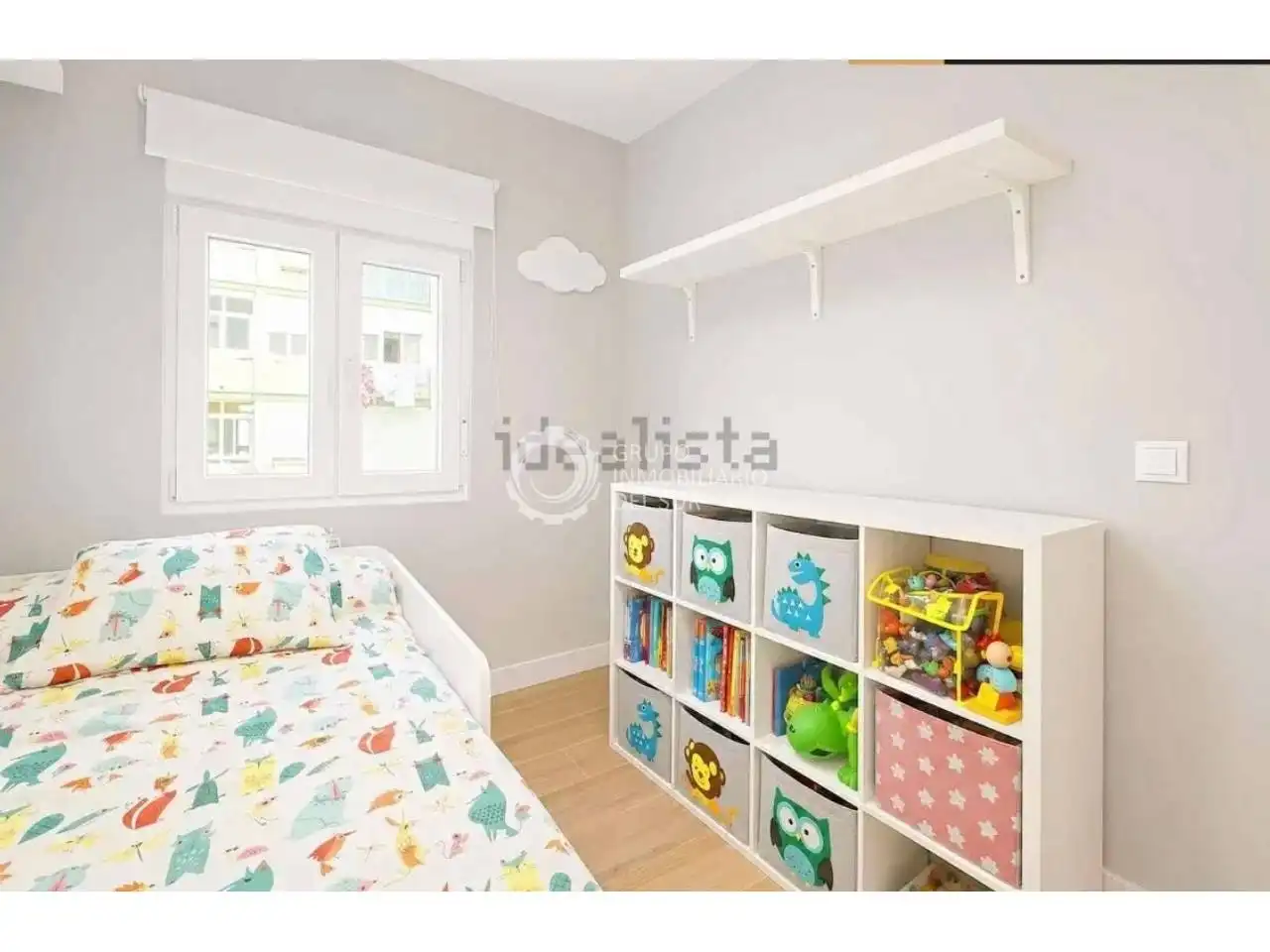 Habitación de Piso en venta en Cádiz con Terraza y Alarma