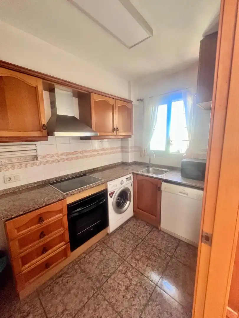 Küche von Wohnung zur Miete in La Pobla de Farnals mit Klimaanlage, Terrasse und Möbliert