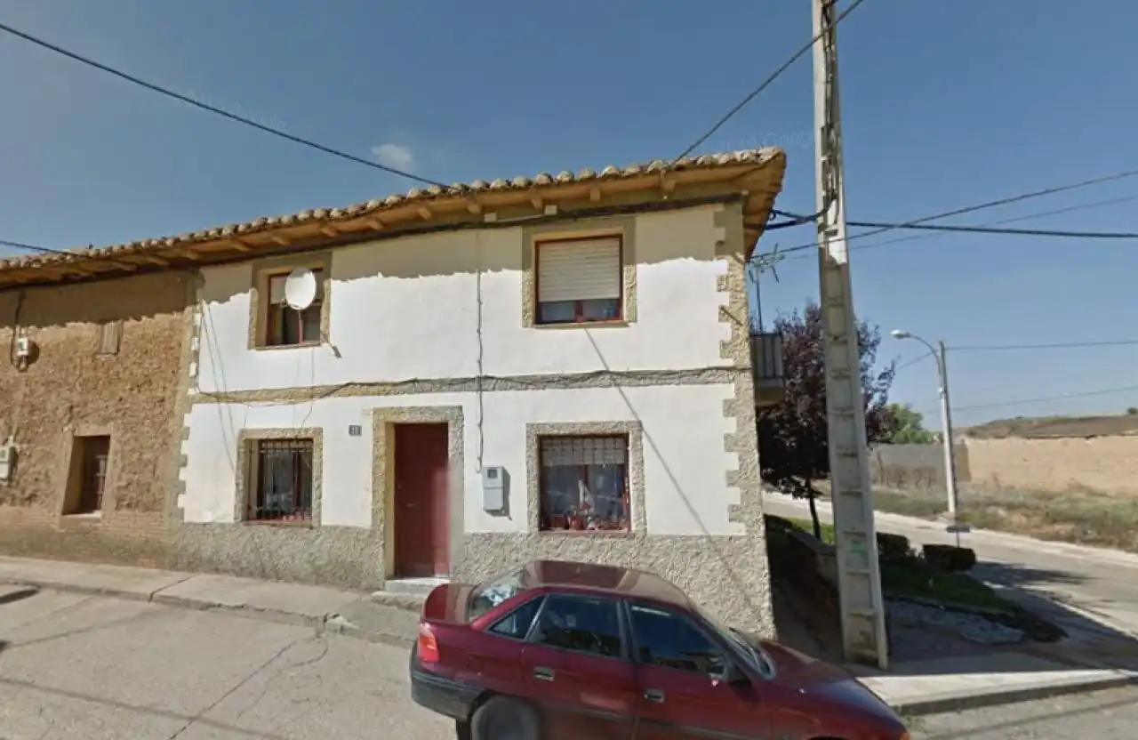 Vista exterior de Casa o chalet en venta en Pajares de los Oteros